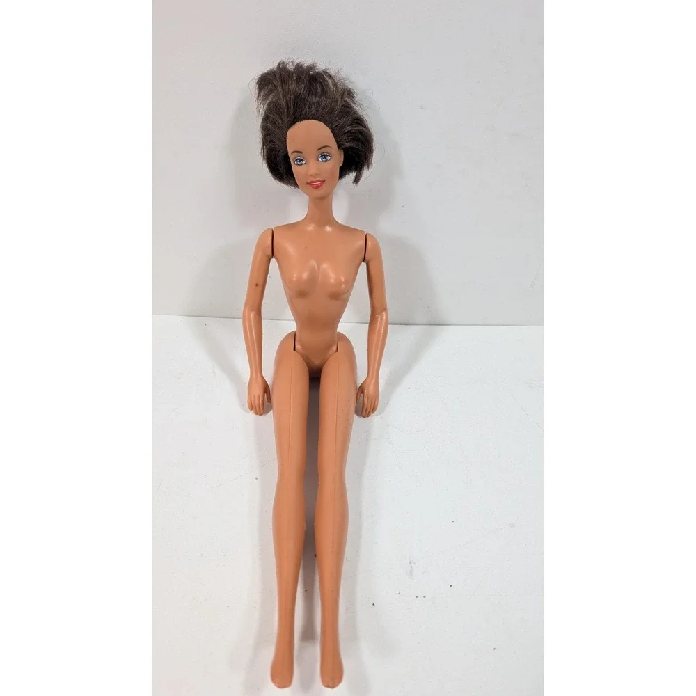VINTAGE FLIP AND DIVE SWIMING BARBIE 1993 BRUNETTE NUDE MATTEL TESTED WORKING